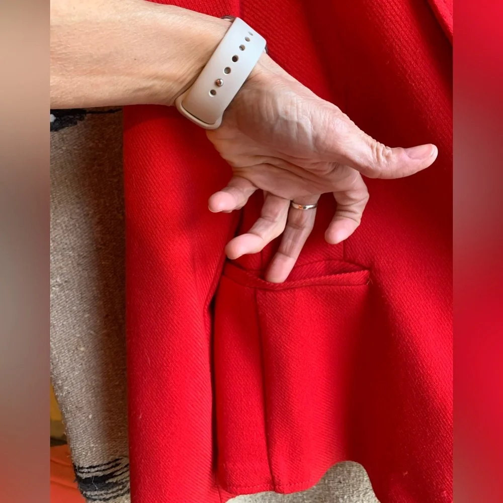 Beautiful red blazer from Old Navy women’s size large - Picture 9 of 16